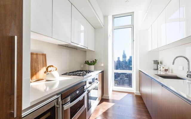 Ny Finest Luxury Apartment