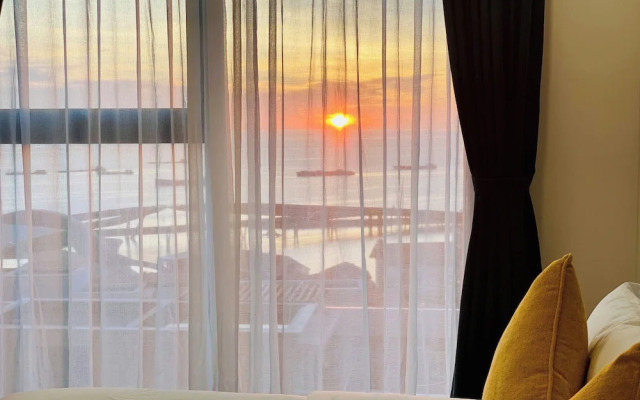 Azure Premium Apartments