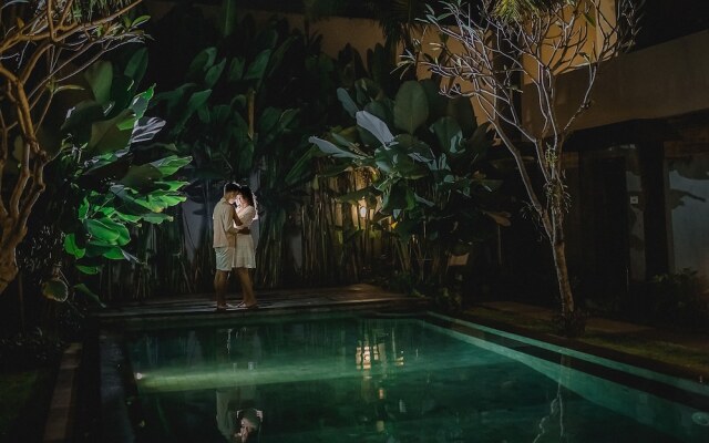 Sunrise Suite Seminyak