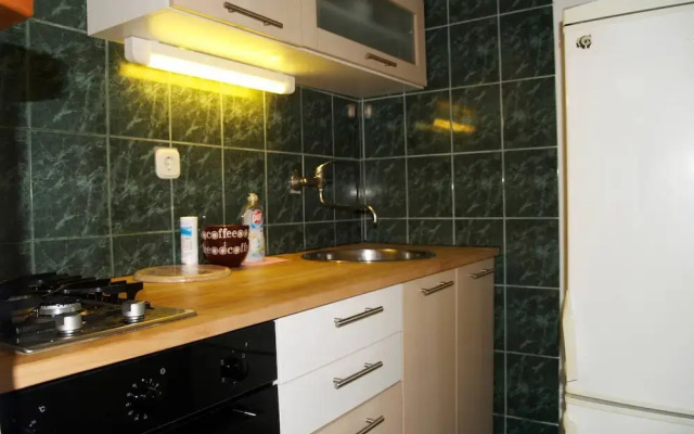 Step Away From The Beach 1-bedroom Apartment Lolov