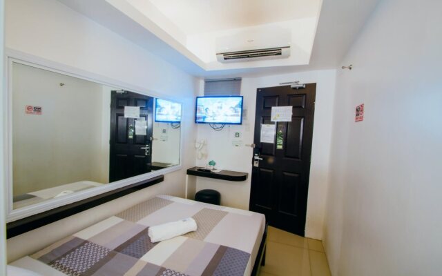 JJ Midcity Inn