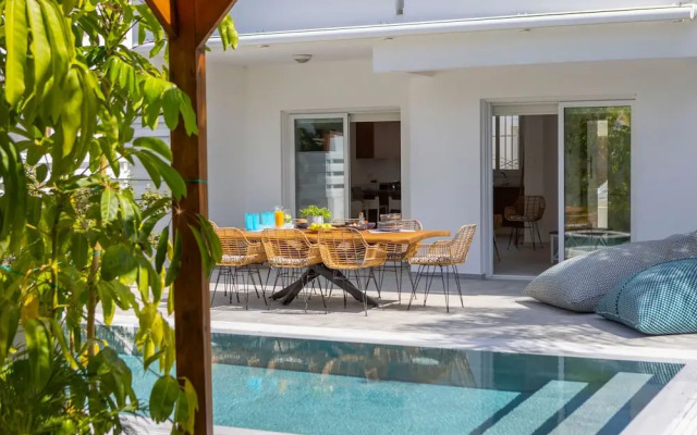 Protaras Narcissos Seaside Villa 3