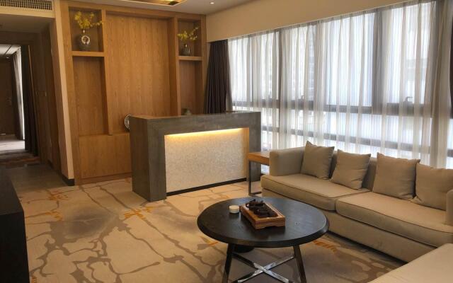 Xingcheng Hotel (Heyuan Railway Station Branch)
