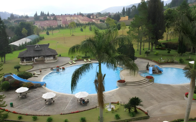 Grand Mutiara Hotel
