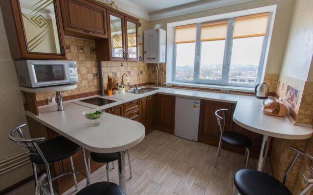 Modern Apartment on Akademika Sakharova 27a