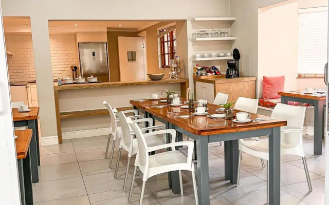 Bunkers Inn Guesthouse