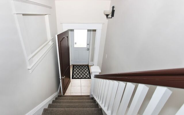 Lemarchant Road Suites