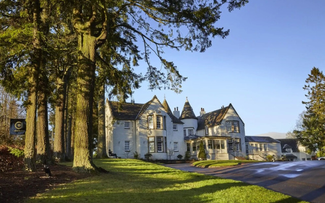 Cairn Lodge