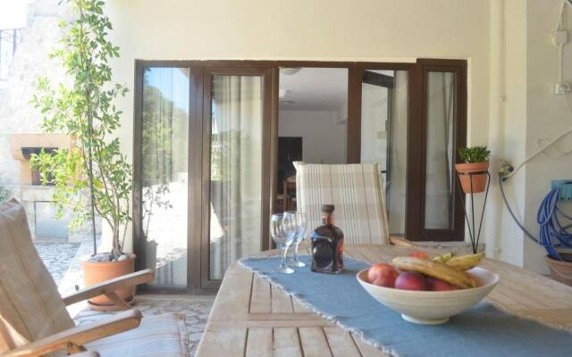 Beautiful 2-bed House in Panagia Crete