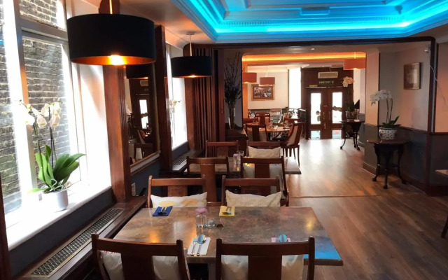Berjaya Eden Park London Hotel
