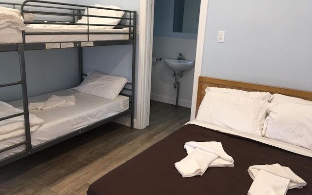 Riverside Park Motel and Campground