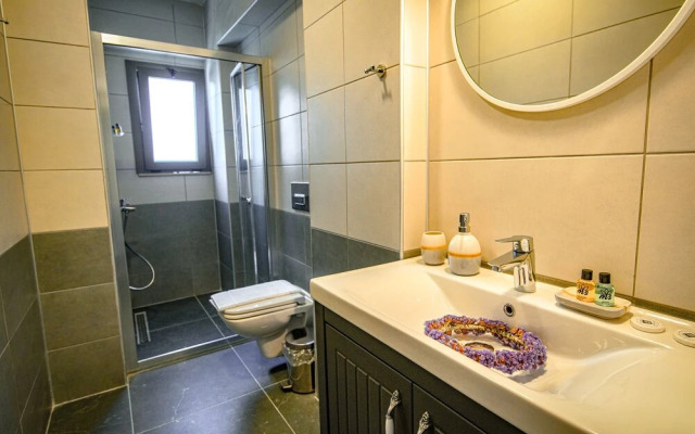 İrinikos Otel