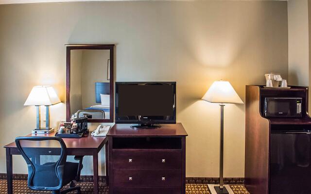 Oakfield Hotel & Suites, Ascend Hotel Collection