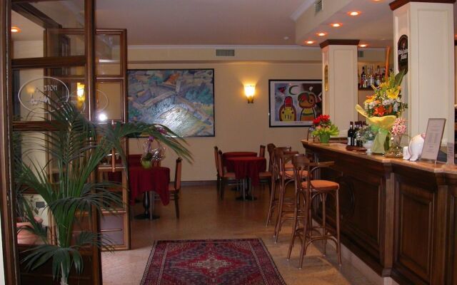 Hotel Miro