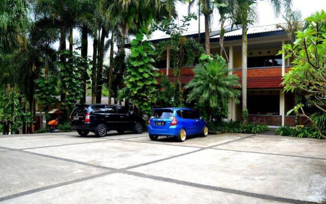 Augusta Sukabumi