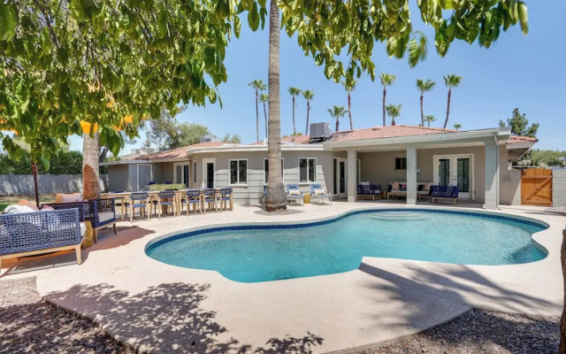 Private Pool & Hot Tub: Spacious Scottsdale Home!
