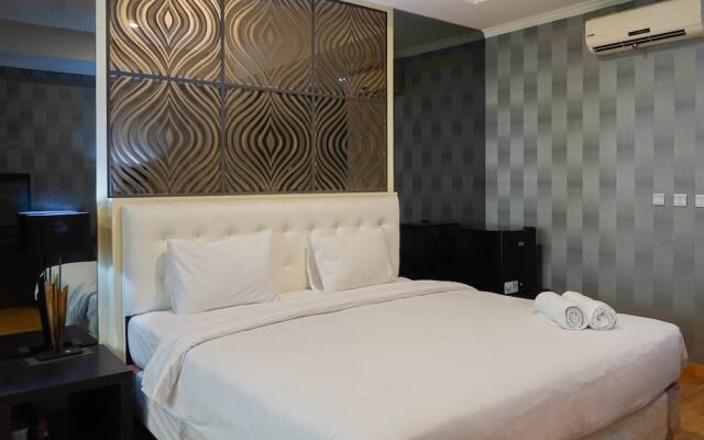 Spacious Studio with Sofa Bed @ Ancol Mansion Apartment