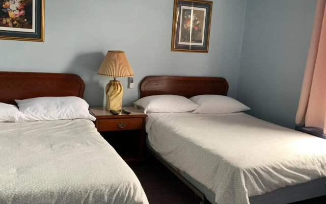 Lakeview Hotel