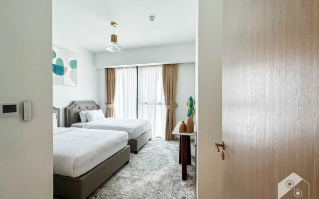 Luxurious 2B with Breathtaking Views Downtown