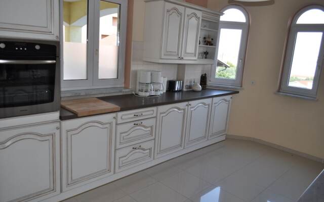 Apartments Villa Lidija