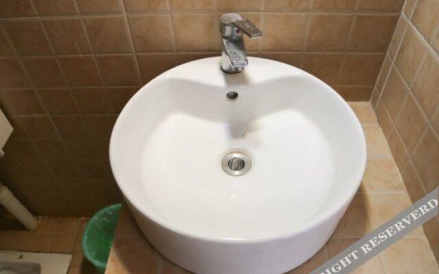 Romantic Topic Hotel