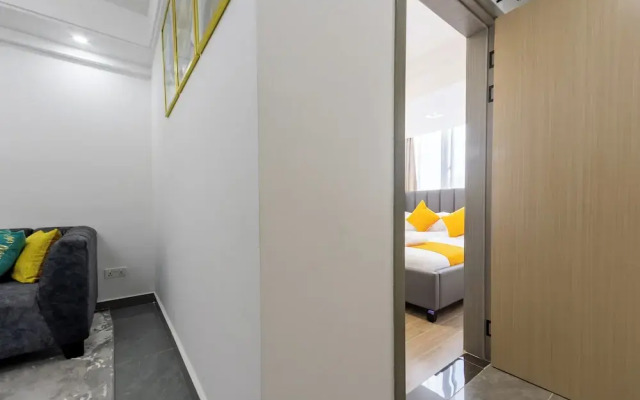 Erica Suites - Riverside 1BR Apartments