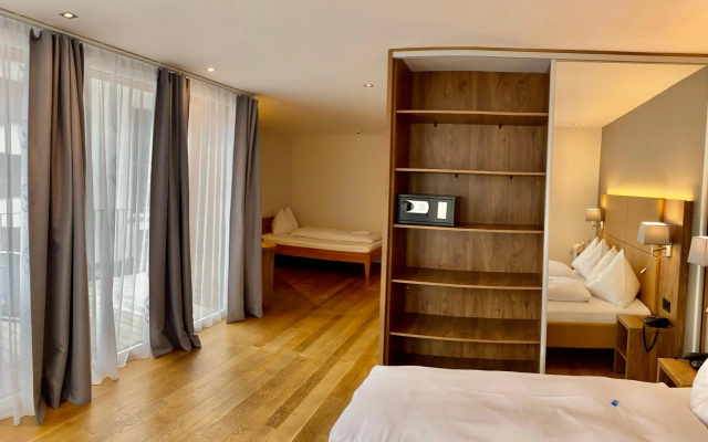 Hotel Central – Guest Rooms – Engelberg