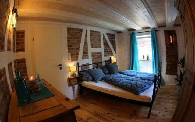 Ferieheisel - Everything, Except Usually!