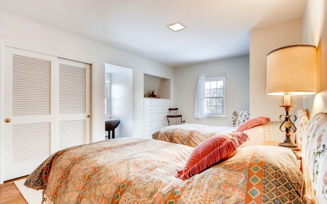 County Road Home 1761