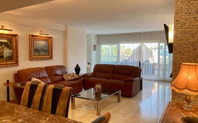 Espectacular Atico en Puerto Marina