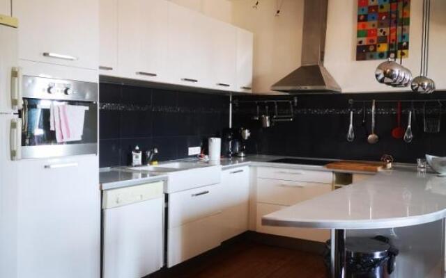 Appartement proche centre ville, port, et mont Faron