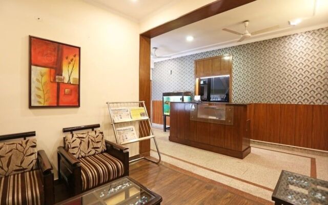 OYO Rooms Near Huda City Centre