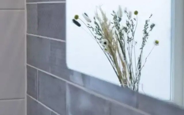 Panmure Apartment - A Glamorous Renovation