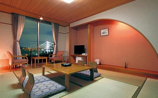 Kokuminshukusha Kaikyo View Shimonoseki