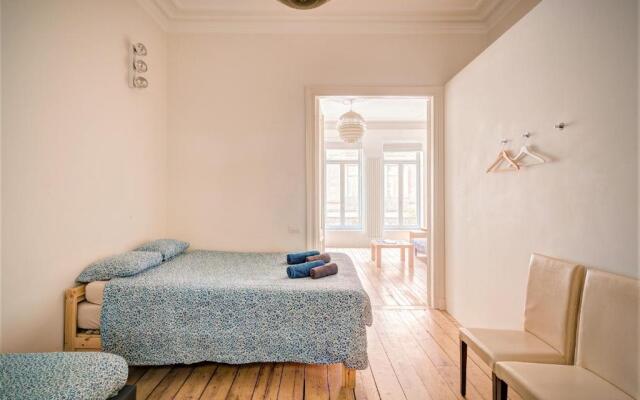 The Bright Stone Lodge. Heart of Antwerp