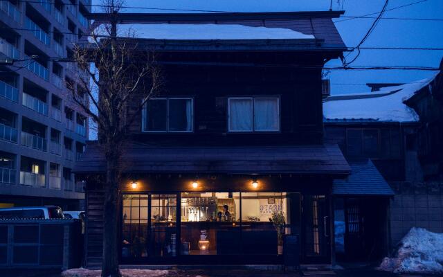 Otaru Tap Room & Hostel