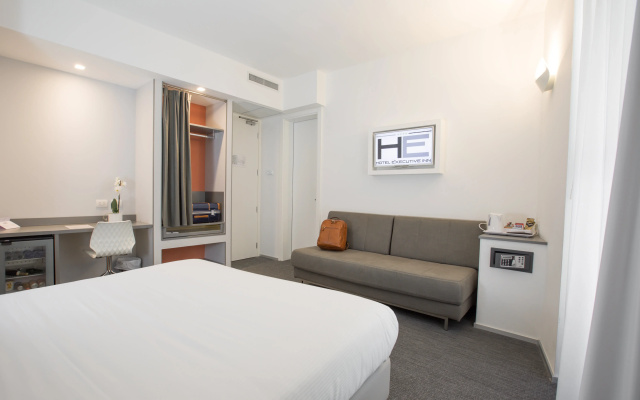 Hotel Executive Inn