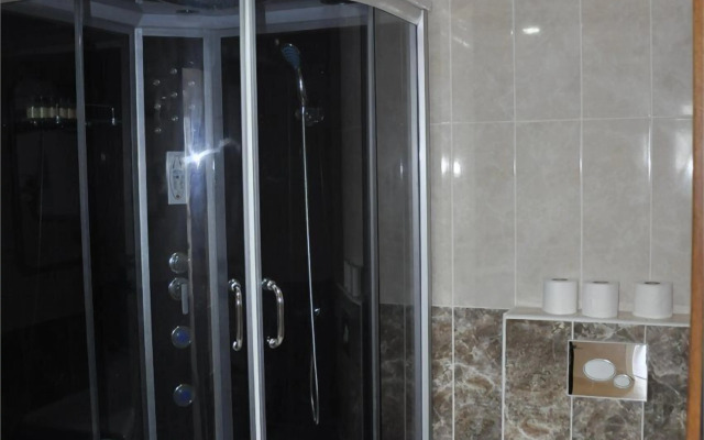 Grand Savon Hotel