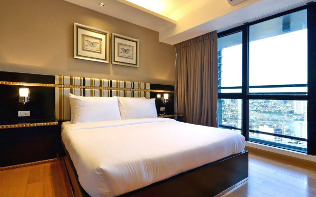 Milano Versace Suites
