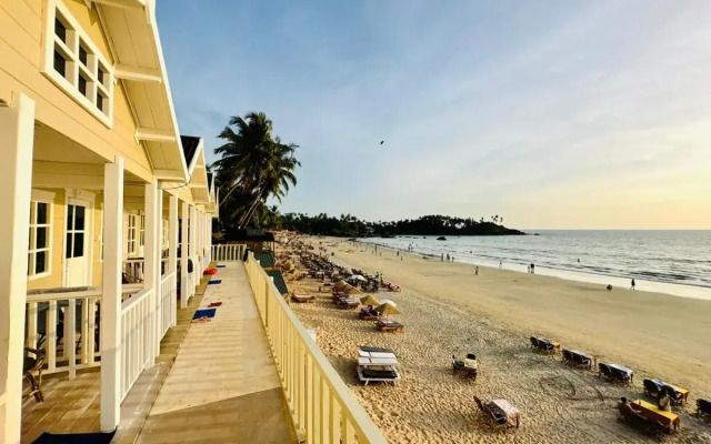 Cocos Beach Resort