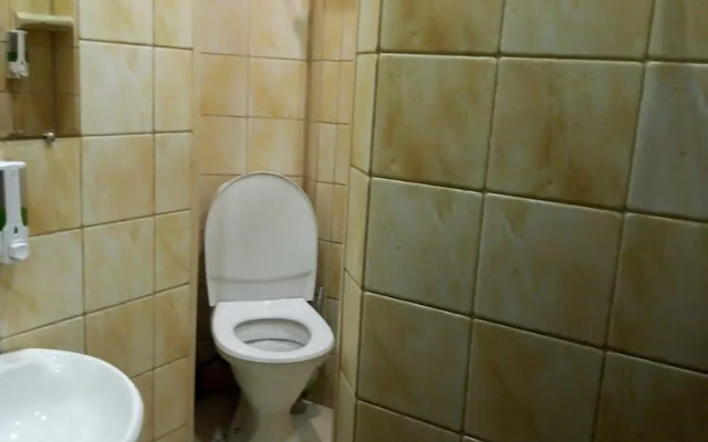 6 Rooms Mini-Hotel - Hostel