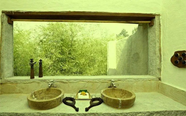 The Roaring Salvan County