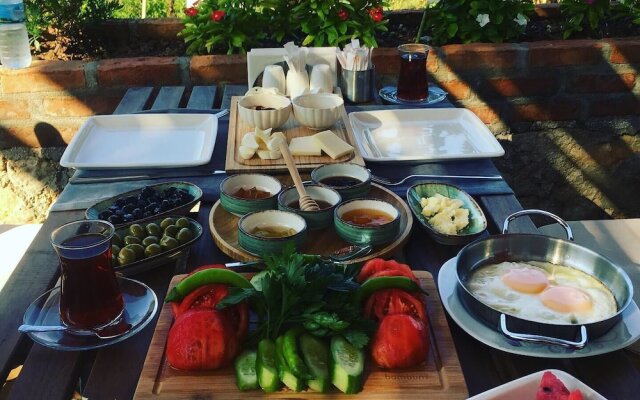 Rotam Sogut Pansiyon