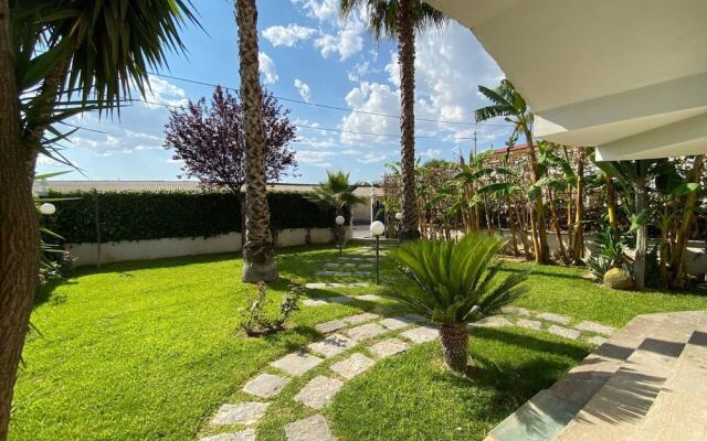 Elegante Villa tra Etna e Mare 2 min da Etnaland