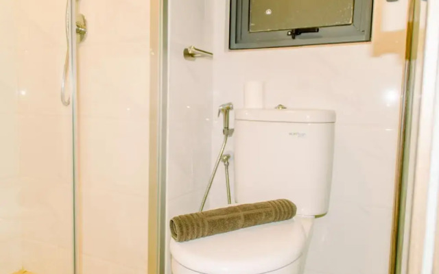 Elegant And Tidy 2Br At Sky House Bsd Apartment