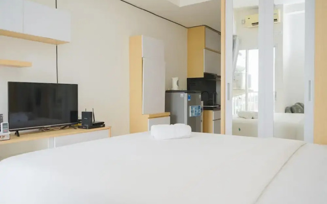 Simply Studio at Tamansari Skylounge Apartment