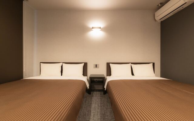 GRAND BASE Hakata Premium