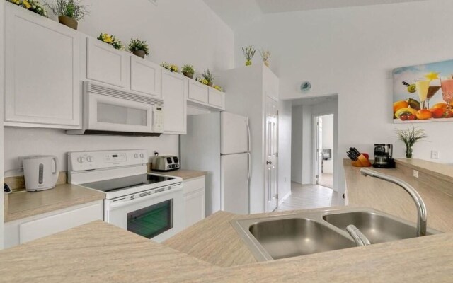 Kokomo Bright Apartment 4 Bedroom