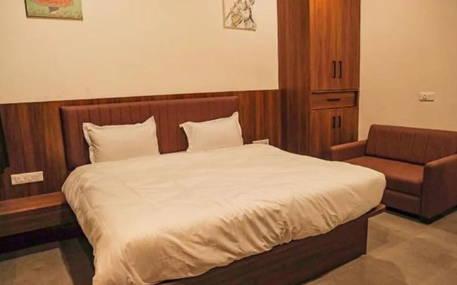 FabHotel Prime Vrajraj Palace With Pool