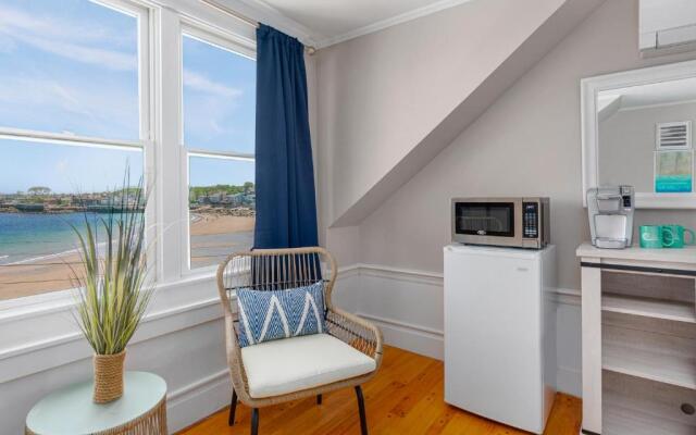 The Cove at Rockport Hotel